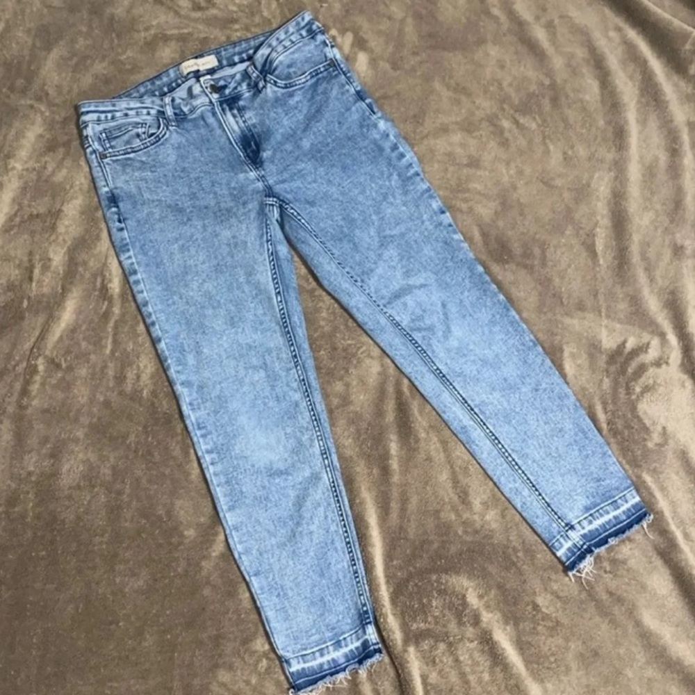 Light wash Calvin Klein skinny ankle jeans